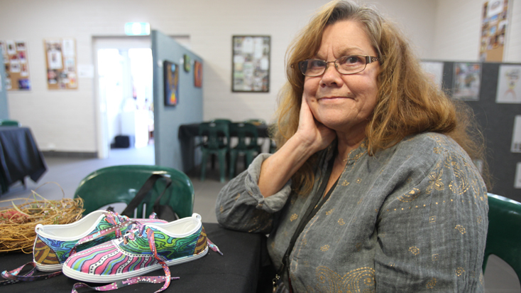 Noongar artist Sandra Hill led the creative activities as part of NAIDOC Week celebrations in Western Australia, sponsored by Ventia